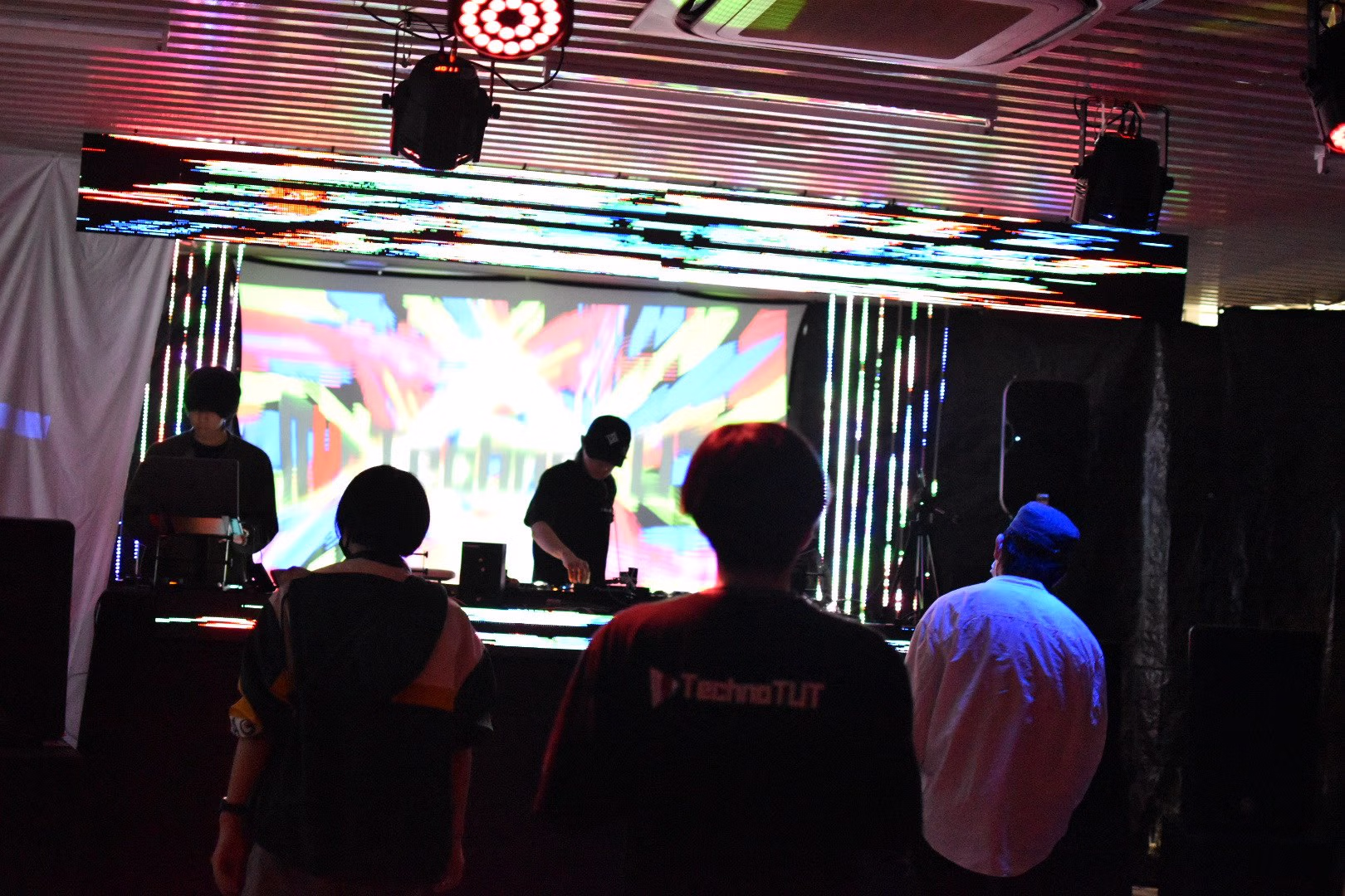 dj-image